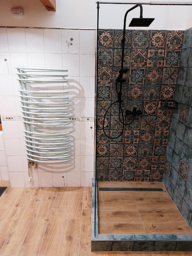 Square 16 Apartman - Absolutely Central Location With Self Check In Szombathely Exterior photo